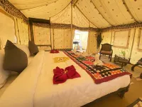 The Sandy Resort & Camp - bar