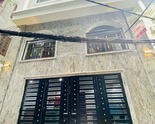 25 House Ngoc Lam Hotels near Long Bien