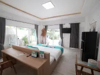 Ubu Villa Pulowatu Hotels in Pakem