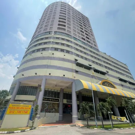 GYDEN STAYCATION #Plaza Melaka Raya Serviced Apartment