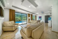 VILLA KAS BOHEM