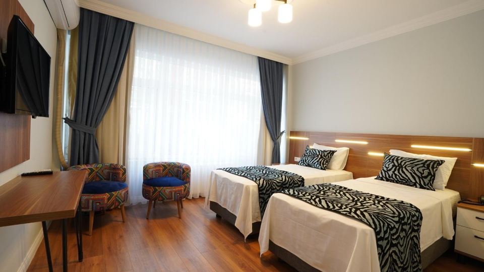 ist my house my suite house