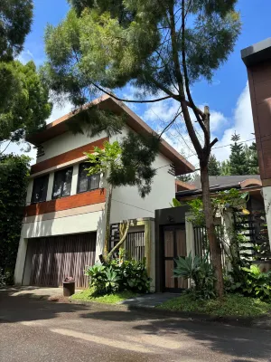 4BR Art Gallery Villa – Vimala Hills