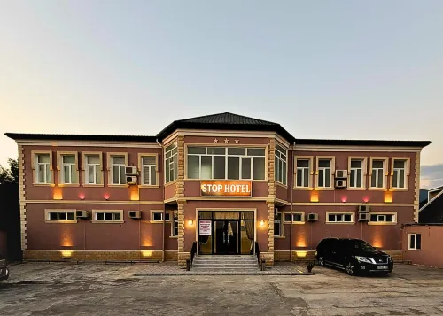 STOP otel - parcheggio