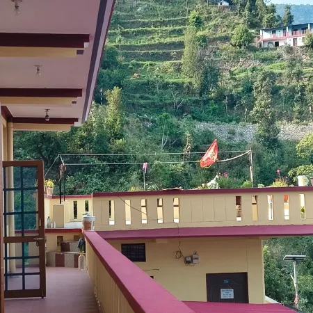 The Monal Home Stay KHIRSU