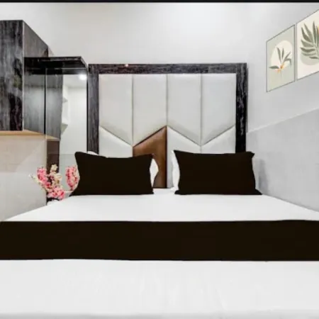 Hotel Birhana road