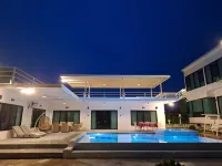 The Pano Hill Hotels near Thongsomboon Club