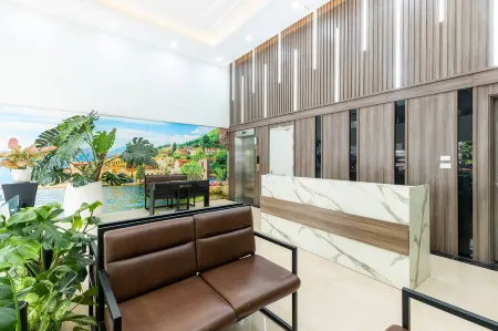 Westlake Emerald Suites Отели рядом с достопримечательностью «Тай»