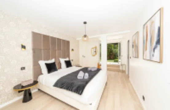 Sumptuous villa - AC- 6BR- 12P- Cannes