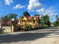 Sangi Tourist Inn - near Kawasan Badian Canyoneering - วิวภูเขา