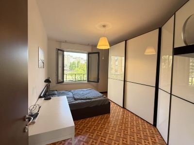 Loquat Tree B&B (stazione MRT Ponale)