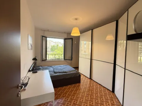 Loquat Tree B&B (stazione MRT Ponale)