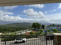 Lustica Centrale Contemporary One Bedroom Apartment Hotels in 
