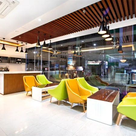 Royal Mark Hotel