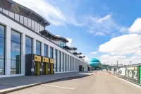 CAPS Lock Airport hotel - موقف سيارات