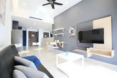 Cozy, High-Floor 2BR Apt Near LEGOLAND