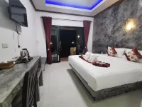 Laila​ place