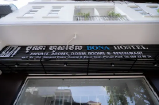 Bona Hostel