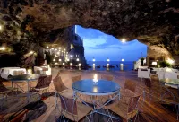 Hotel Grotta Palazzese - breakfast