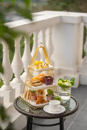 DeLaMont Sapa Hotel - Hill Serenity Retreat