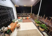 The Plix Villa - Kitchens
