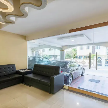 Signature Suites Chennai Отели рядом с достопримечательностью «Посольство Германии»