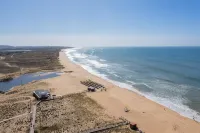 Beachfront Luxury retreat - Beach