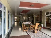 Rielena Plaza Hotel and Suites