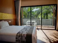 Flower Field Resort Hotels in Tawau Division