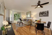 The Napa Residences, Steps from World-Class Wineries