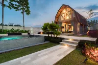 Villa Danwani by BaliSuperHost Puri Cetho附近的飯店