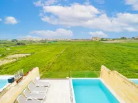 INNI - 4 bedrooms (sleeps 8 + 2 kids) Gharb village Hotels in Gharb