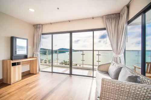Patong tower superior seaview 4BR210(2101)