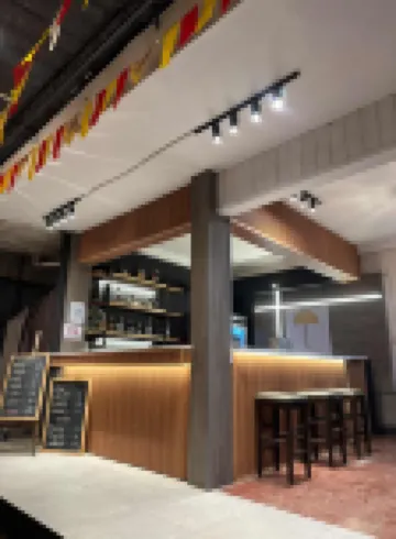 Yellow Umbrella Hostels