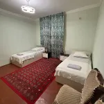 Yurta Guest House - Airport - 駐車場