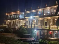 Cozzy Homestay Bintang Sikunir - parking