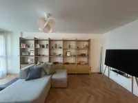 Spacious 1BR • 4 Guests • La Défense • Metro 5 min - 停車場