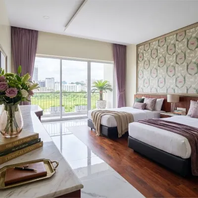 Ocean SHV Hotel Các khách sạn gần Bãi biển Occheuteal
