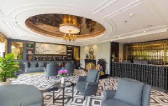 Royal Hotel 2 Mong Cai Hoteles en Mong Cai