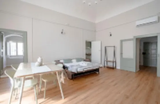 Old Town Charm & Relax – GiuGa’s Home Hotels in 