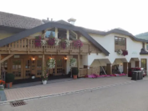 托特瑙山活飯店 托特瑙住宿飯店