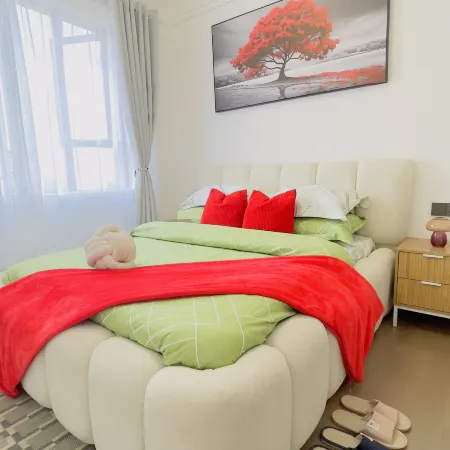 AVÉRA  - Gym + heated Pool + Parking + Gaming