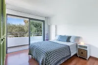 Sunny Seabreeze Villa, Eze, pool close to Monaco
