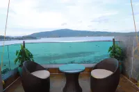 Sea Deck - Airport Shuttle