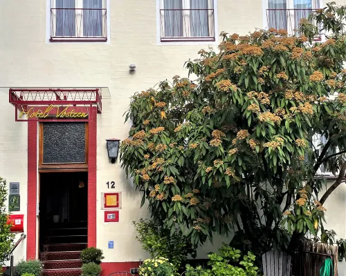 Design Boutique Hotel Vosteen Hotels near Nordstadt