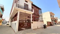 Paramjyoti HomeStay - بيت ضيافة