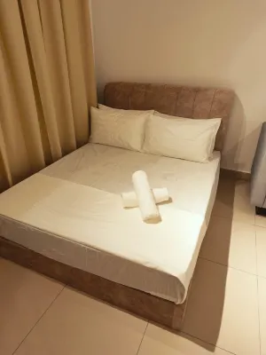 Modern Studio 5 Min walk to LRT @ Astrum - ที่มีที่จอดรถ