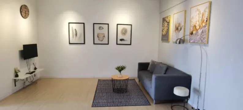 Lovers under Cupid's Arrow