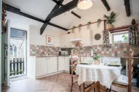 The Loft, One Bedroom Apartment, St Florence