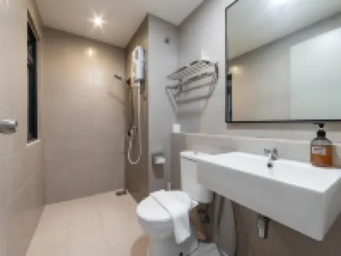 MayaBay Residence SplashMania Gamuda Cove Homestay by Sleepy Bear Hotel di Tanjung Dua Belas